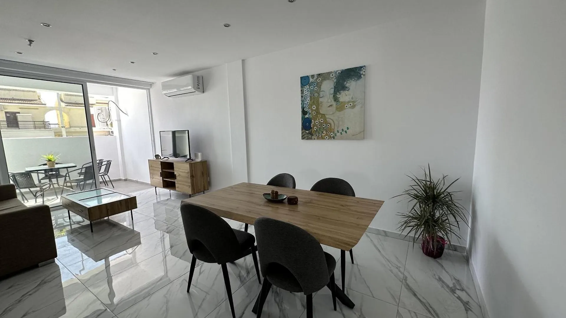 Modern Seaside Retreat Near Nissi Beach Agia Napa